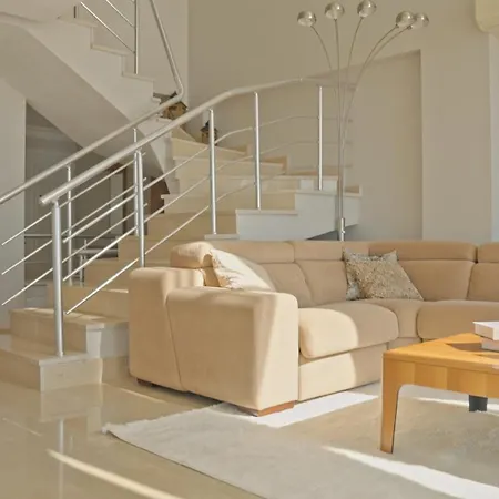 فيلة Qoople Tepe With Infinity Pool And Panoramic View